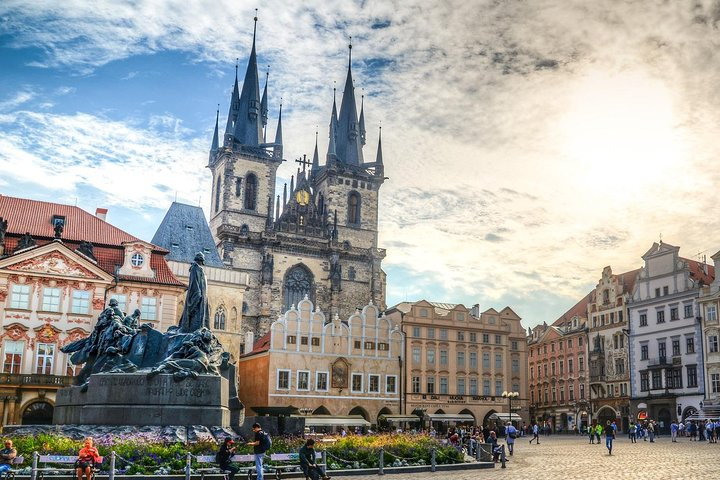 Private Transfer from Brno to Prague with 2 hours for sightseeing - Photo 1 of 20